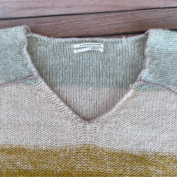 Anthropologie Theia V-Neck Sweater Size Large NWT Natural Stripe Metallic Accent - Picture 7 of 13